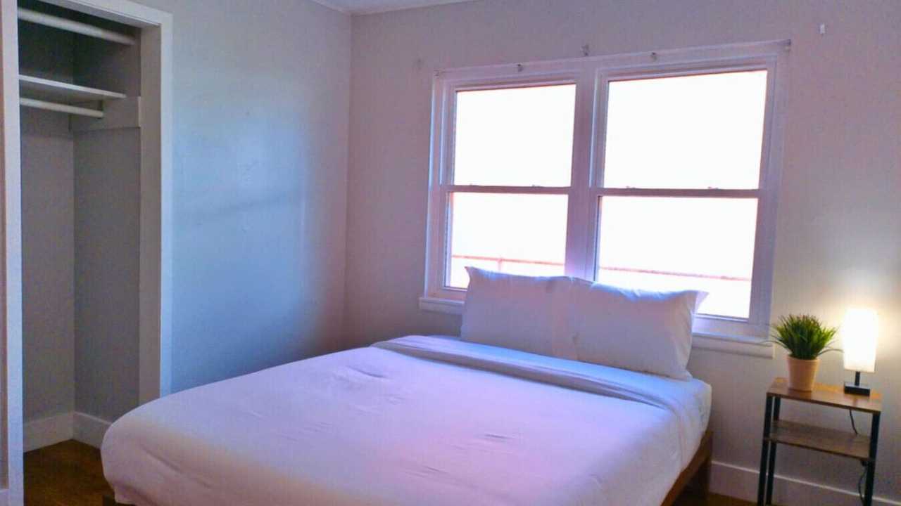 Photo of Bedroom in North Shore