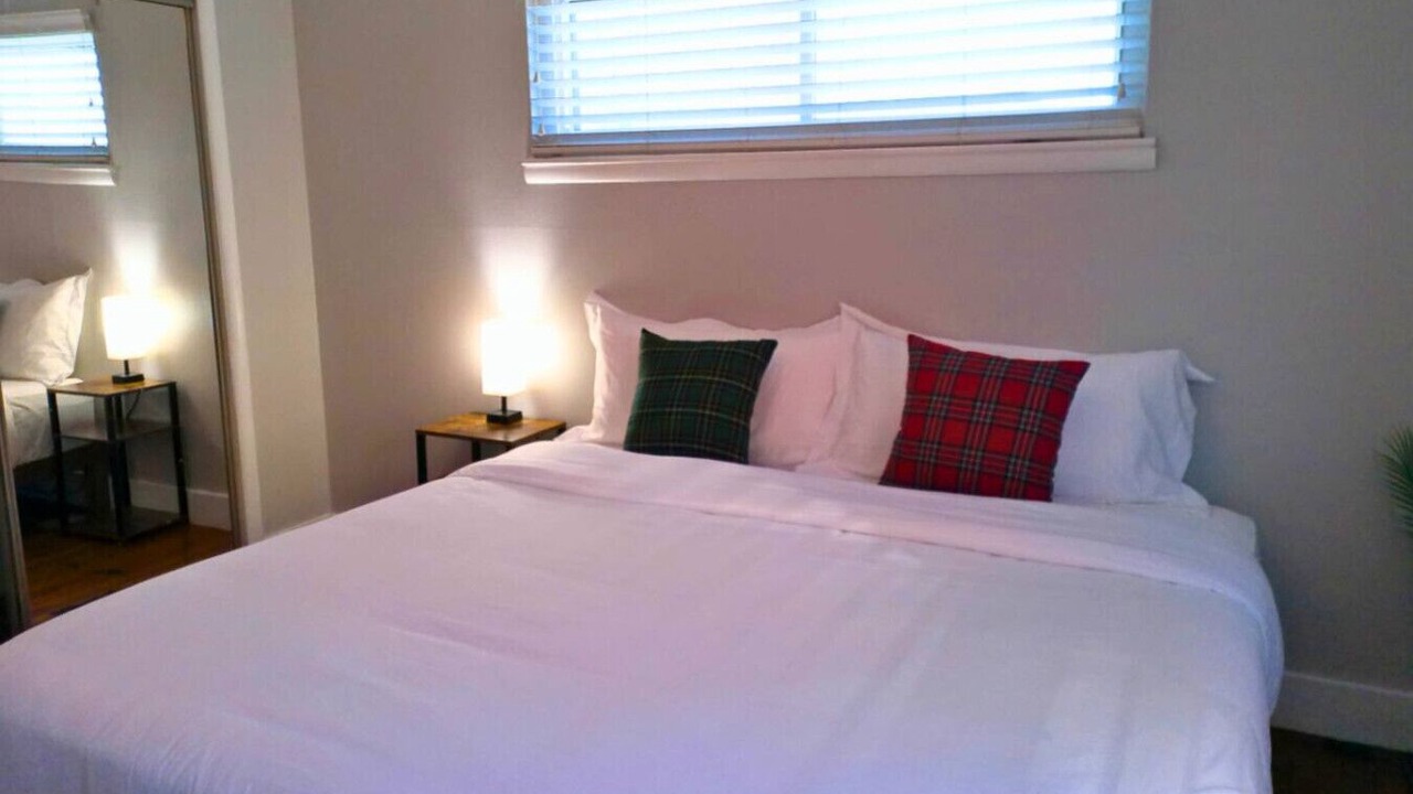 Photo of Bedroom in North Shore