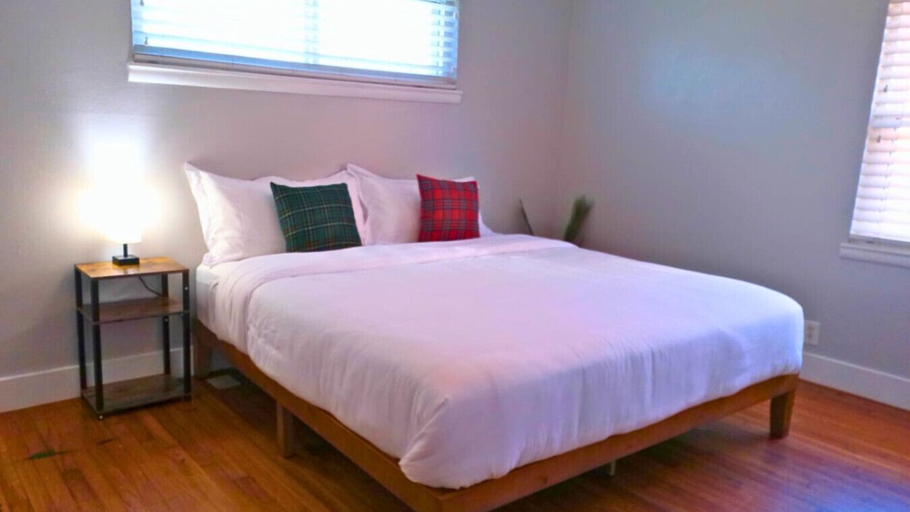 Photo of Bedroom in North Shore