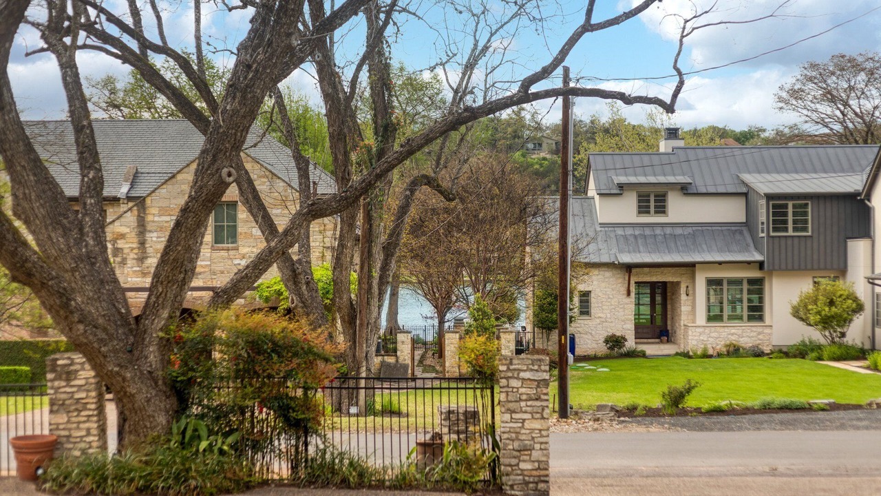 Photo of Outdoor in Rivercrest