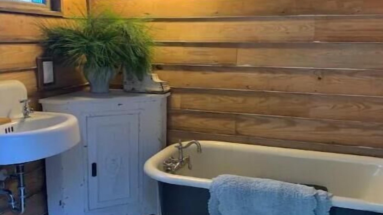 Photo of Bathroom in Surry
