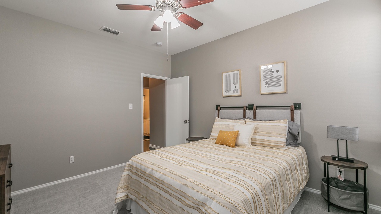 Photo of Bedroom in Roanoke
