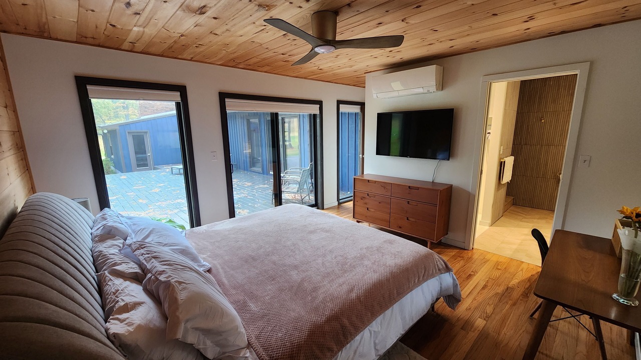 Photo of Bedroom in Chatham