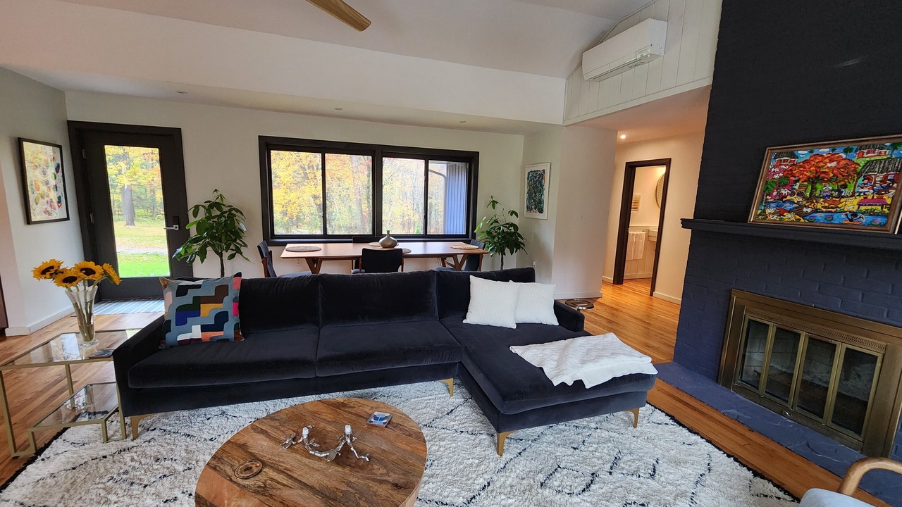 Photo of Livingroom in Chatham