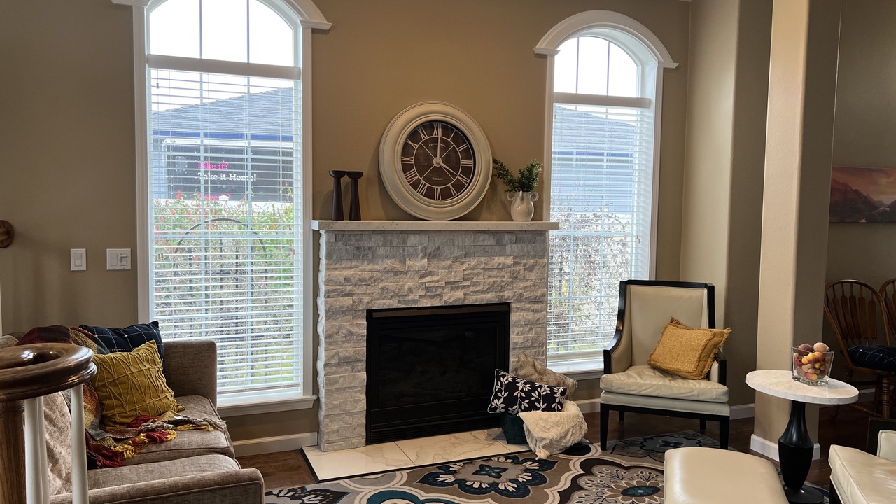 Photo of Livingroom in Medford