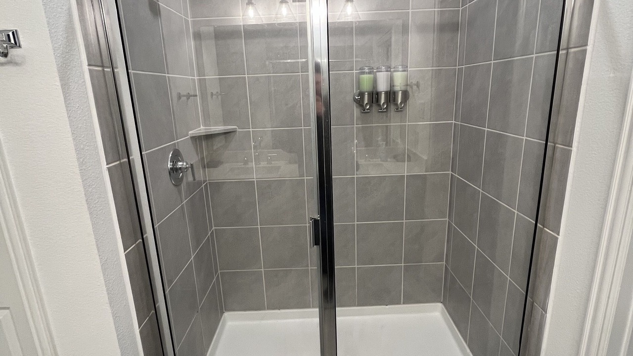 Photo of Bathroom in Haslet