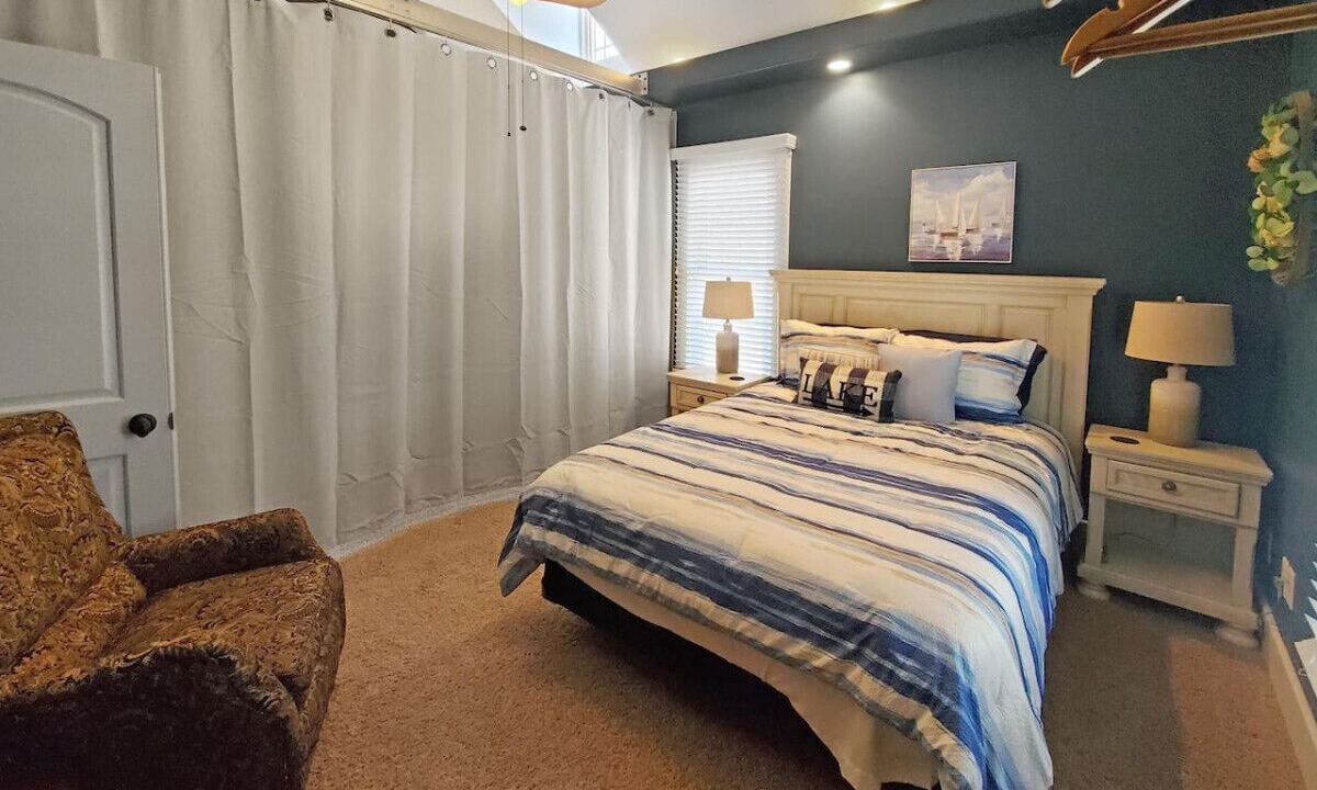 Photo of Bedroom in Spirit Lake