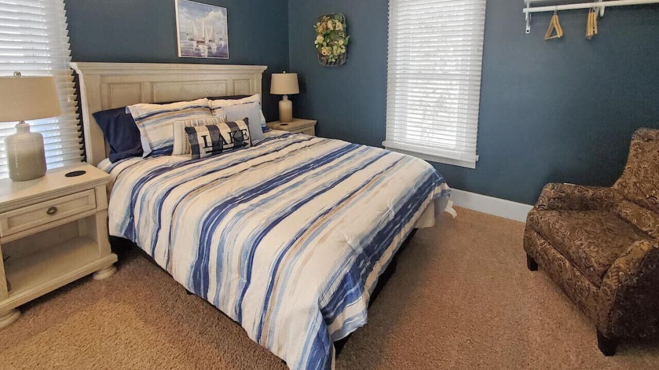 Photo of Bedroom in Spirit Lake