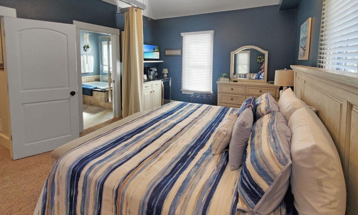 Photo of Bedroom in Spirit Lake