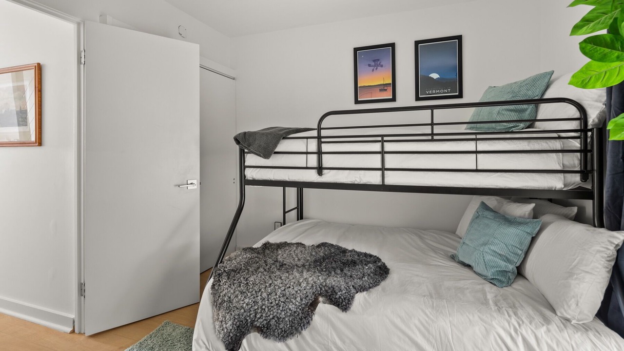 Photo of Bedroom in Warren