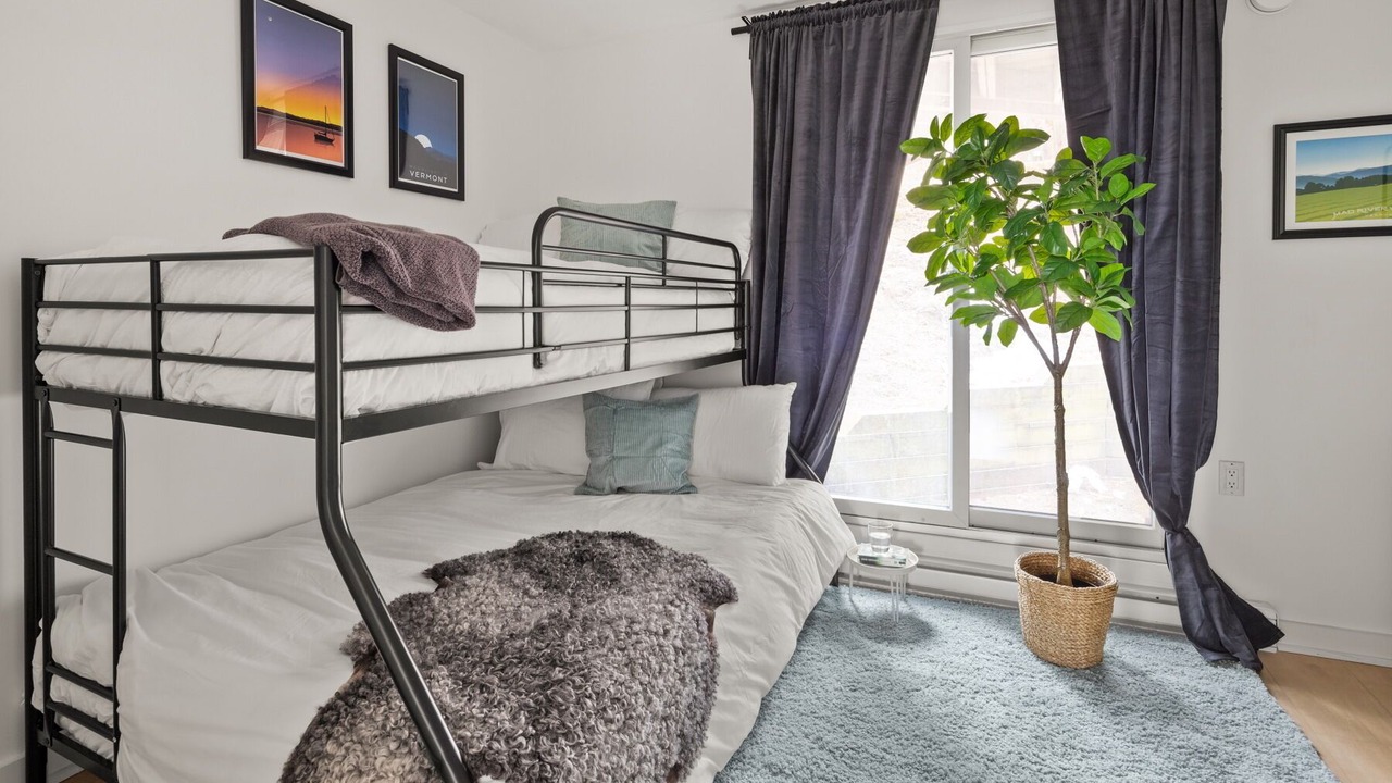 Photo of Bedroom in Warren