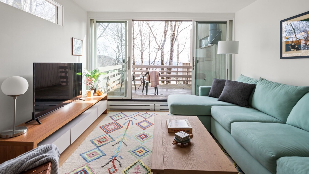 Photo of Livingroom in Warren