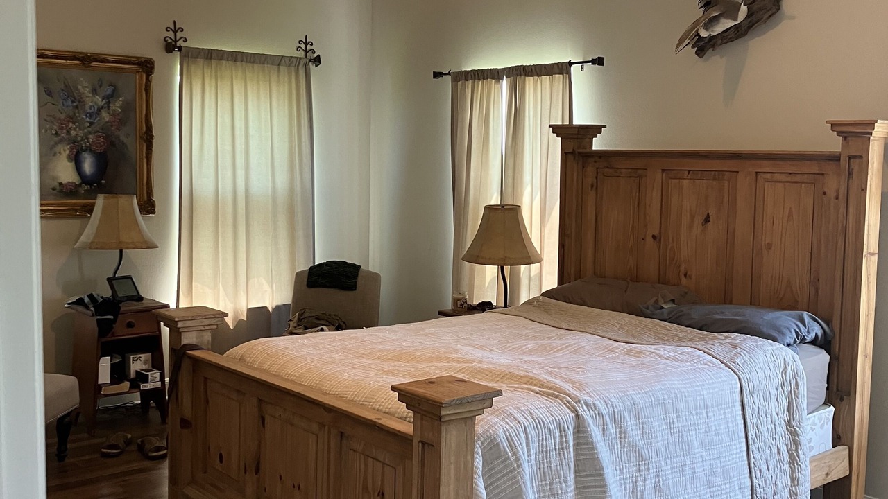 Photo of Bedroom in Taylor