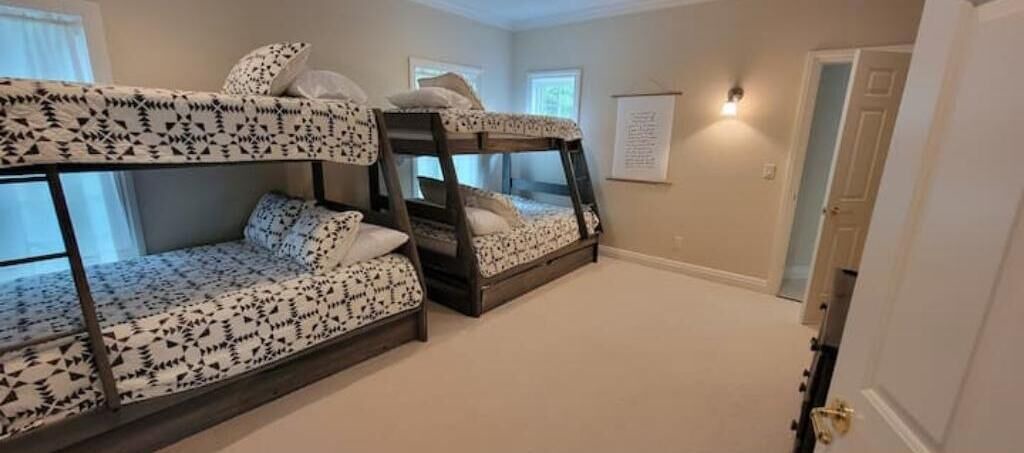 Photo of Bedroom in Lynn Center