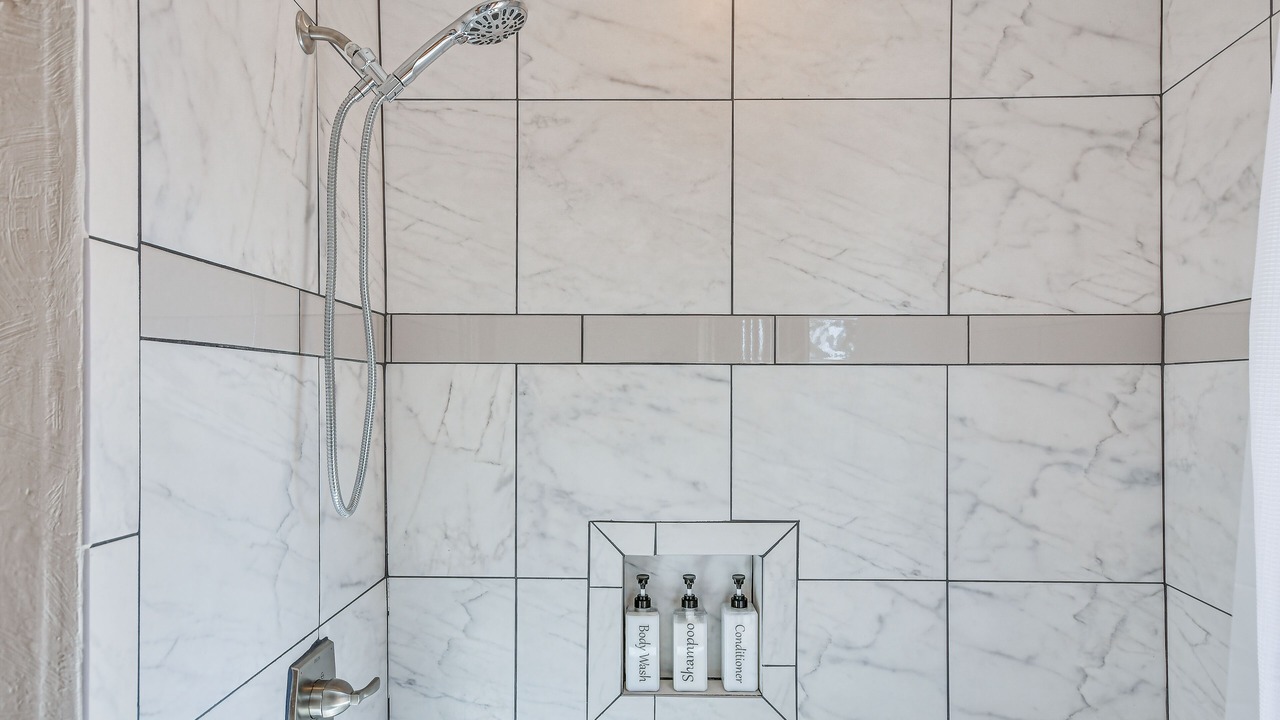 Photo of Bathroom in Palisades