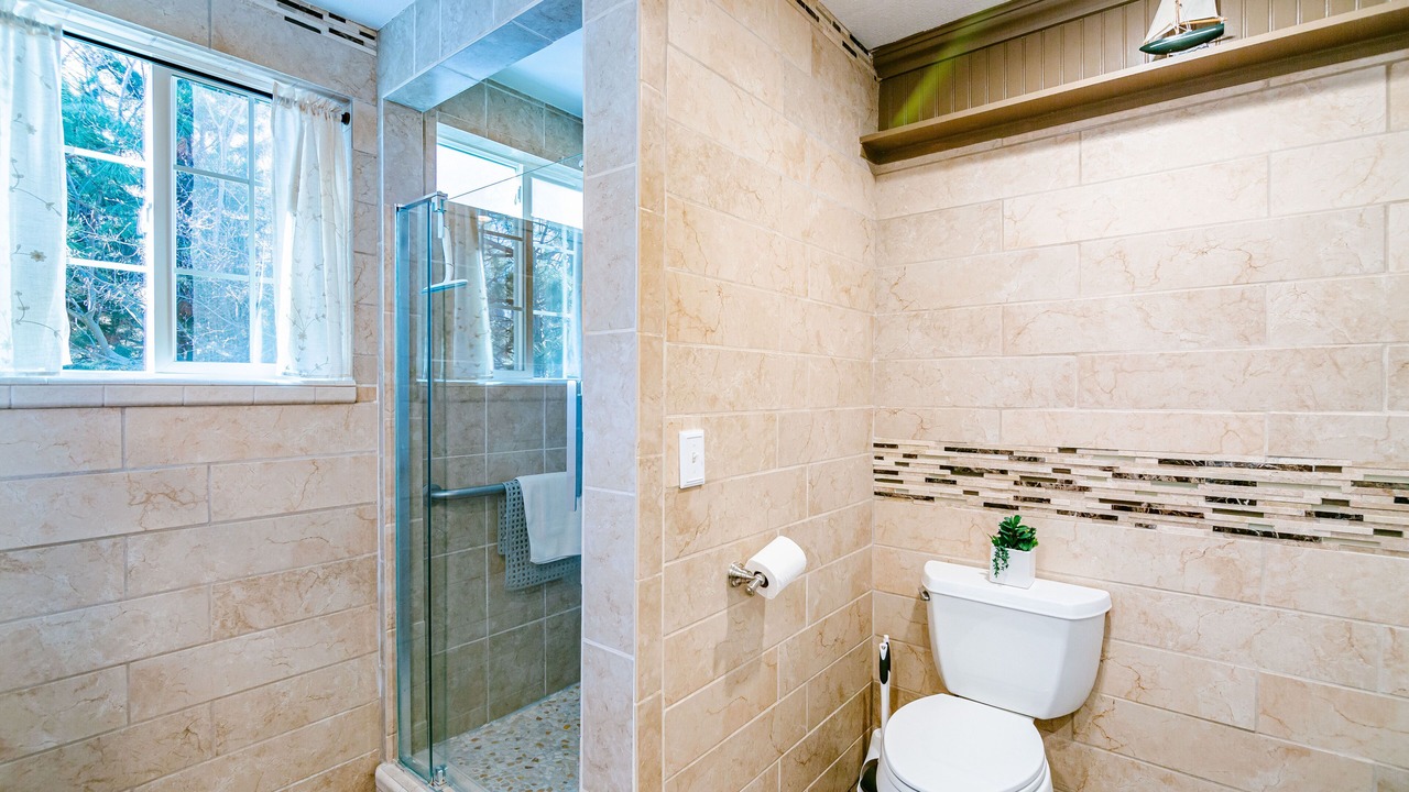 Photo of Bathroom in Eagle