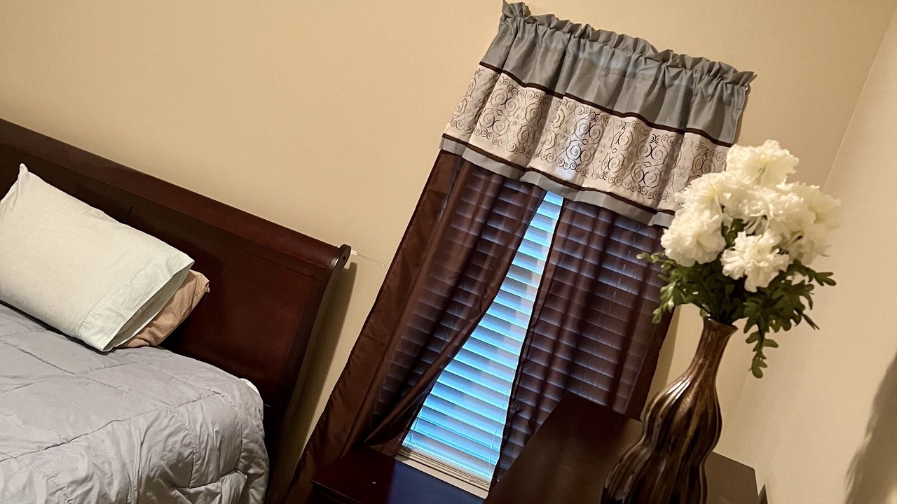 Photo of Bedroom in Broadmoor