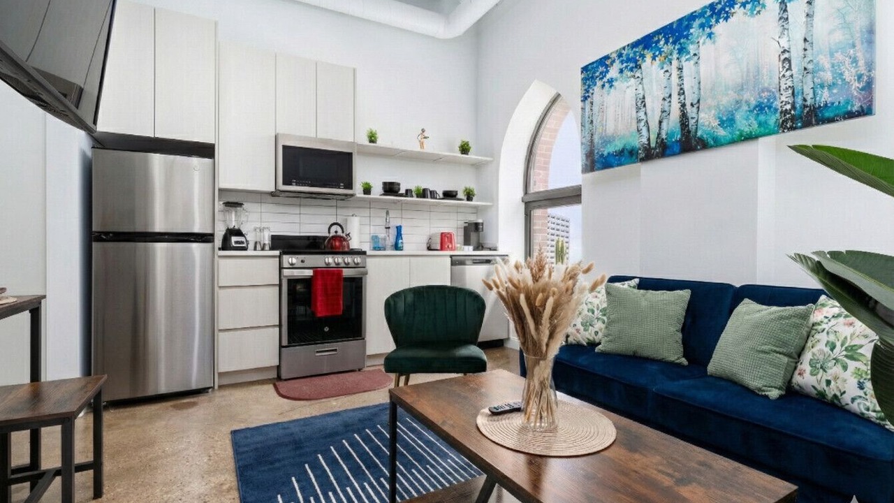 Photo of Livingroom in Uptown