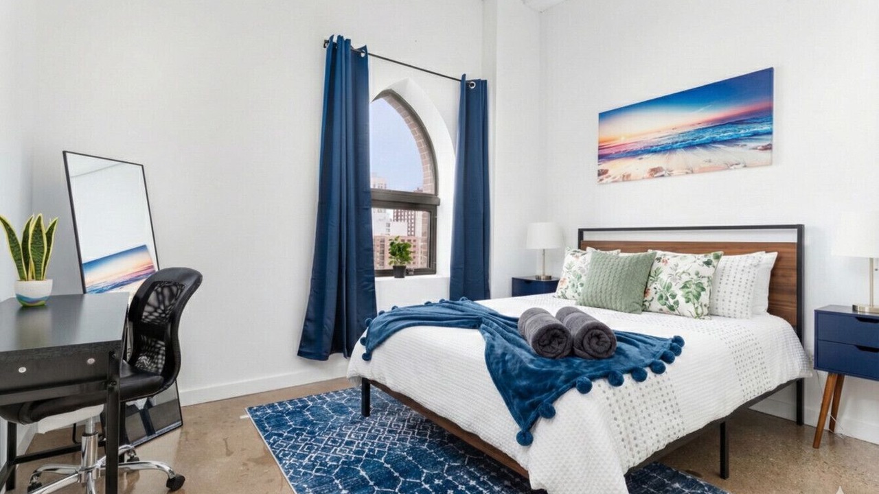 Photo of Bedroom in Uptown
