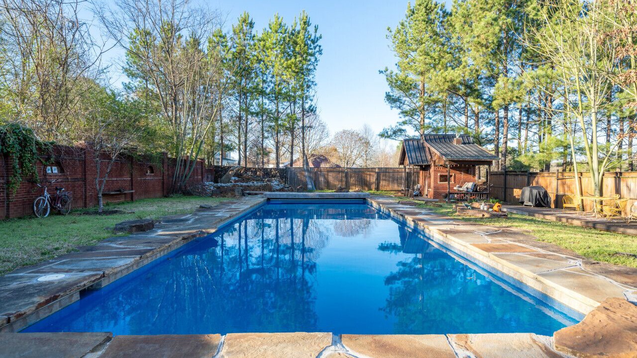 Photo of Outdoor in Clarksville