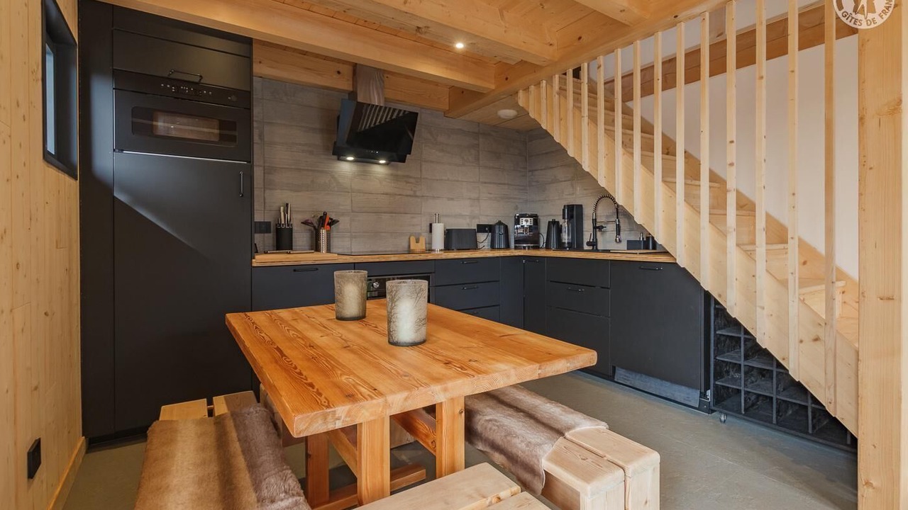 Photo of Others in Les Deserts