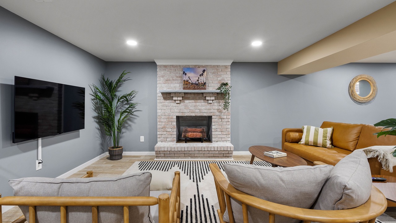 Photo of Livingroom in Northeast Kansas City