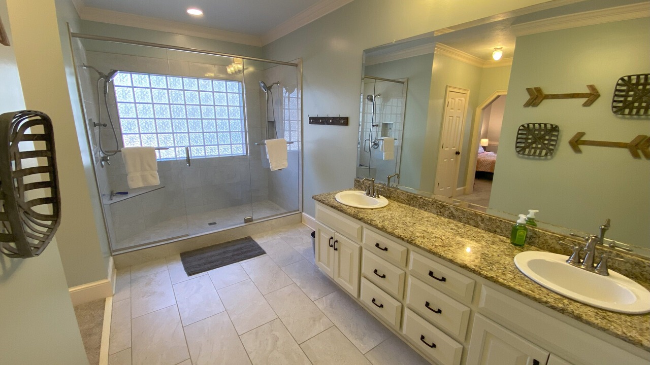 Photo of Bathroom in Martinez