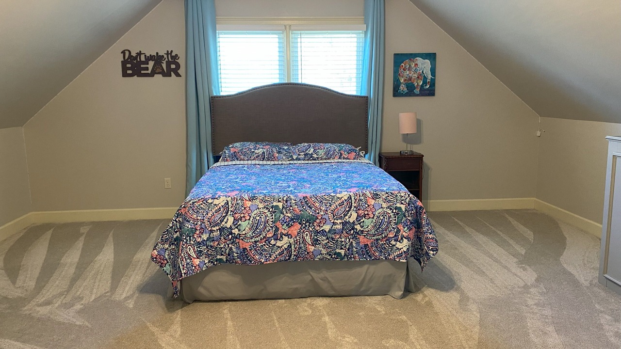 Photo of Bedroom in Martinez