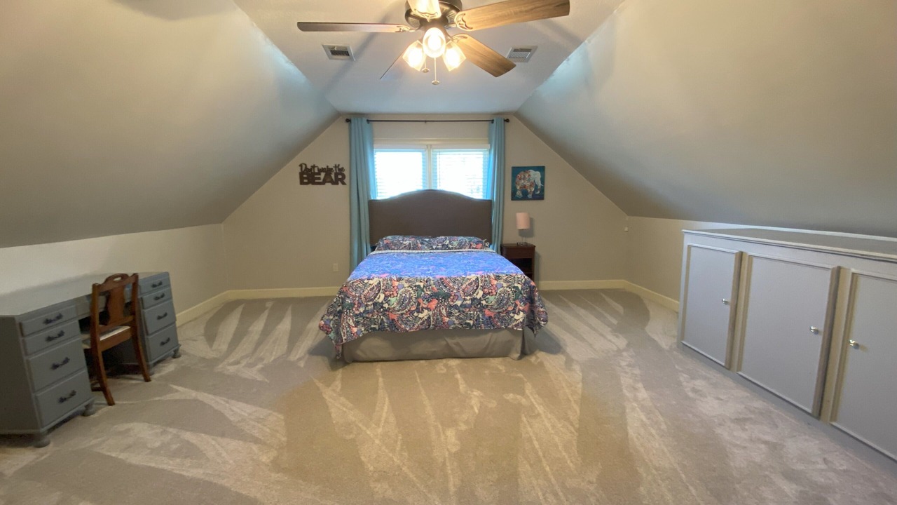 Photo of Bedroom in Martinez