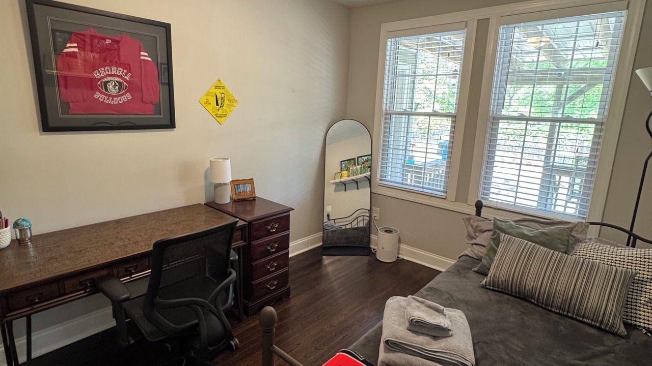Photo of Bedroom in Pendleton King
