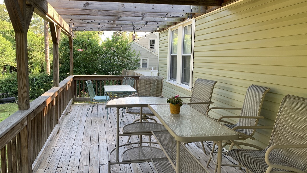 Photo of Outdoor in Pendleton King