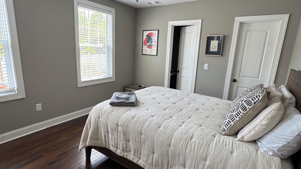 Photo of Bedroom in Pendleton King