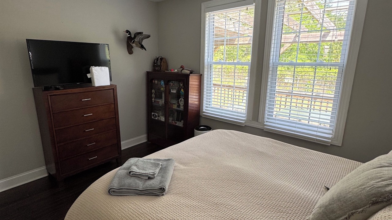 Photo of Bedroom in Pendleton King