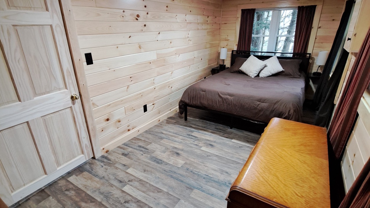 Photo of Bedroom in Town of Lyonsdale