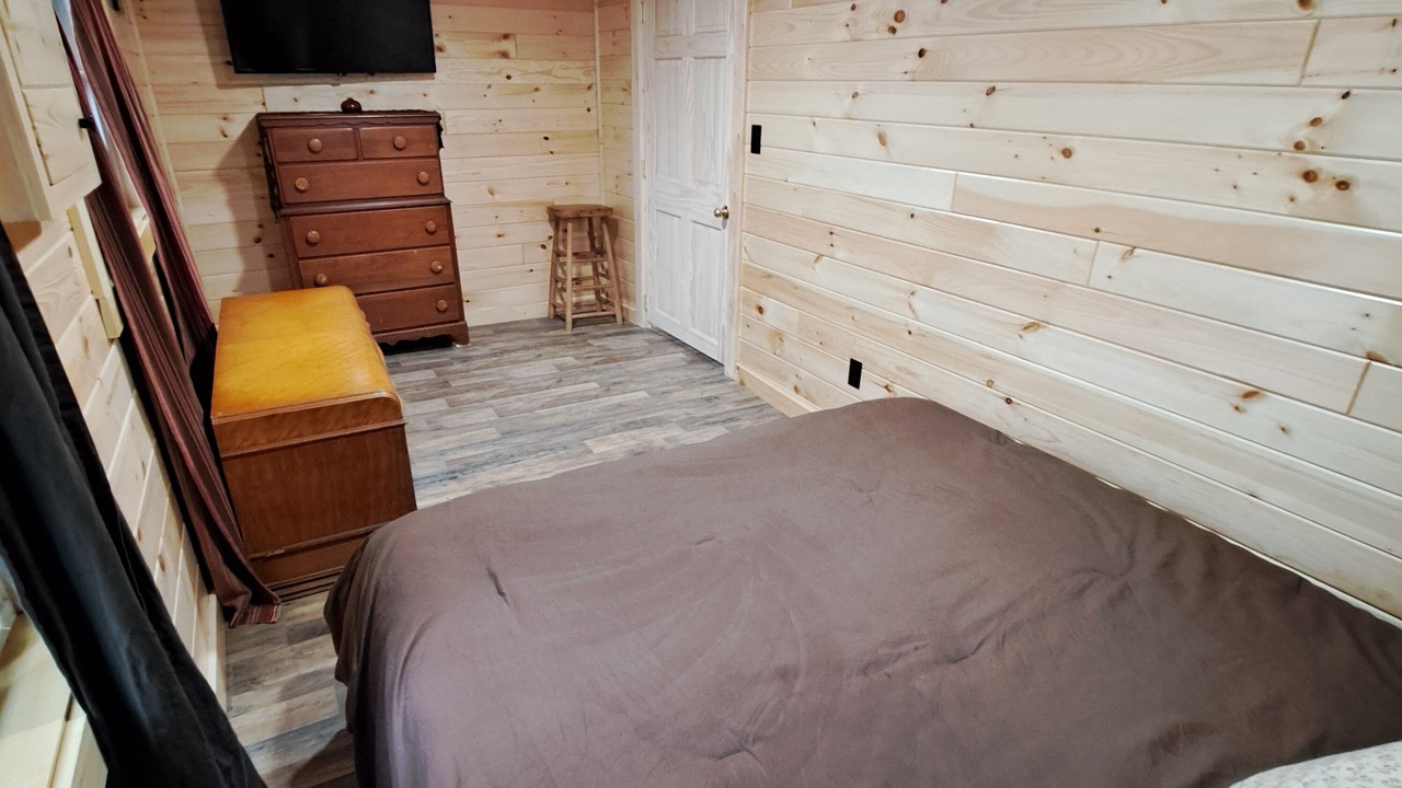 Photo of Bedroom in Town of Lyonsdale