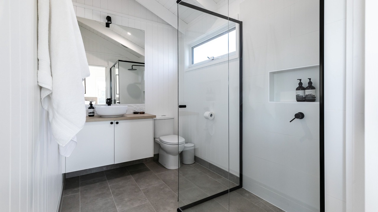 Photo of Bathroom in Eurunderee