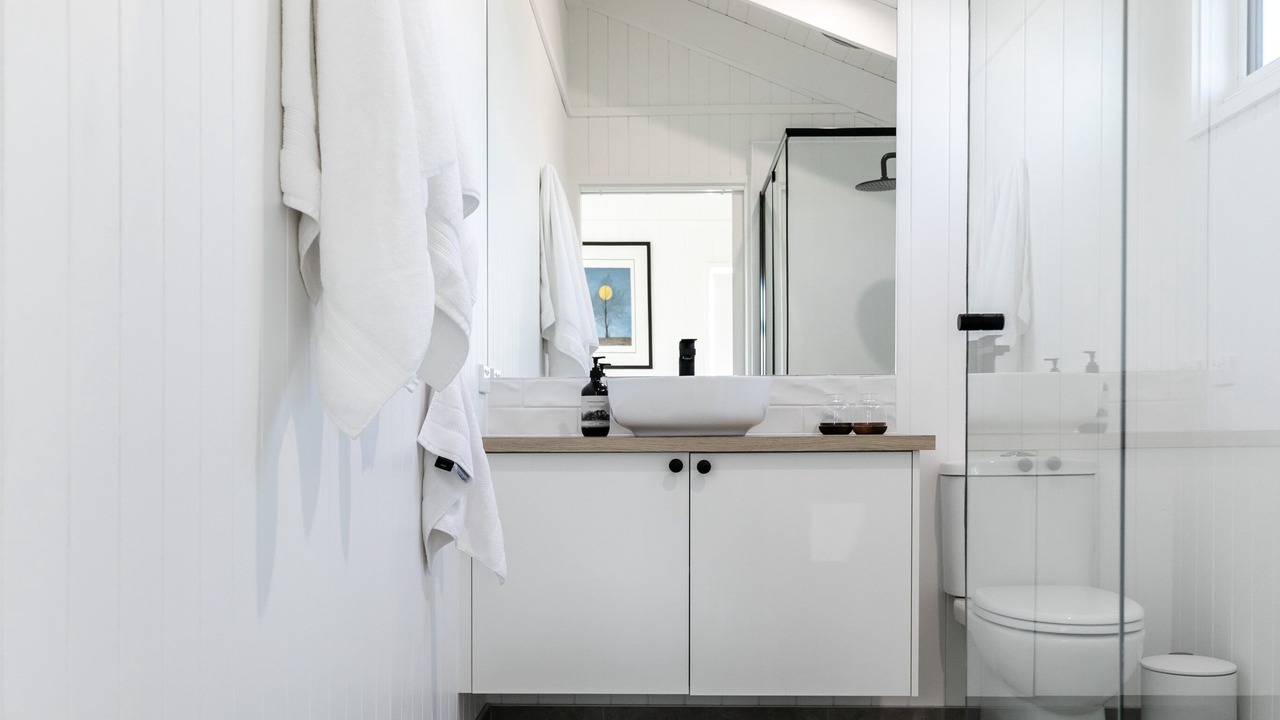 Photo of Bathroom in Eurunderee