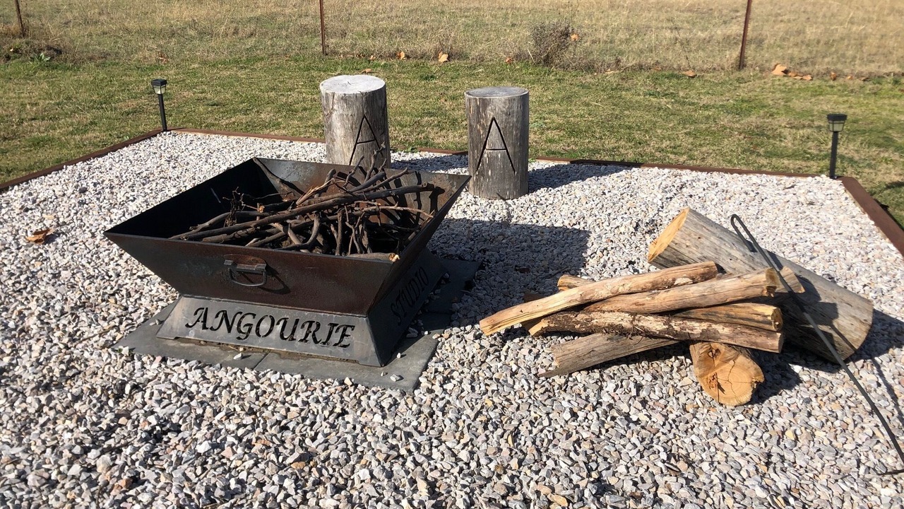 Photo of Outdoor in Eurunderee