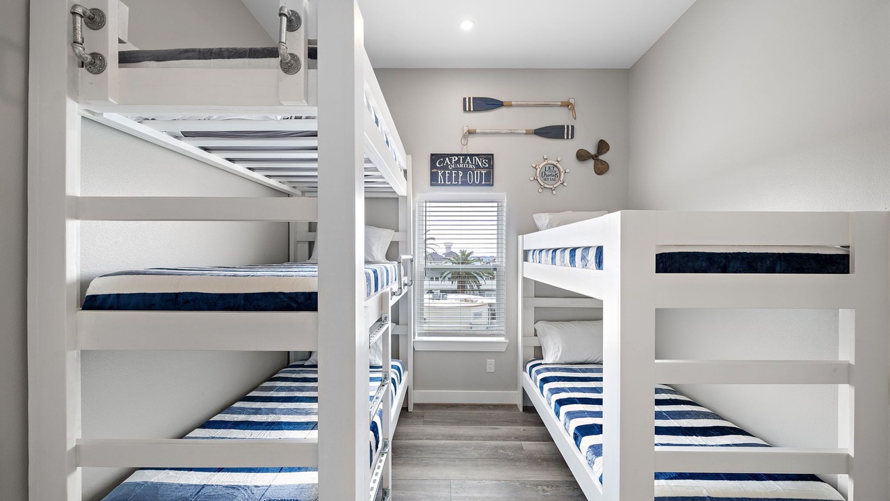 Photo of Bedroom in Jamaica Beach
