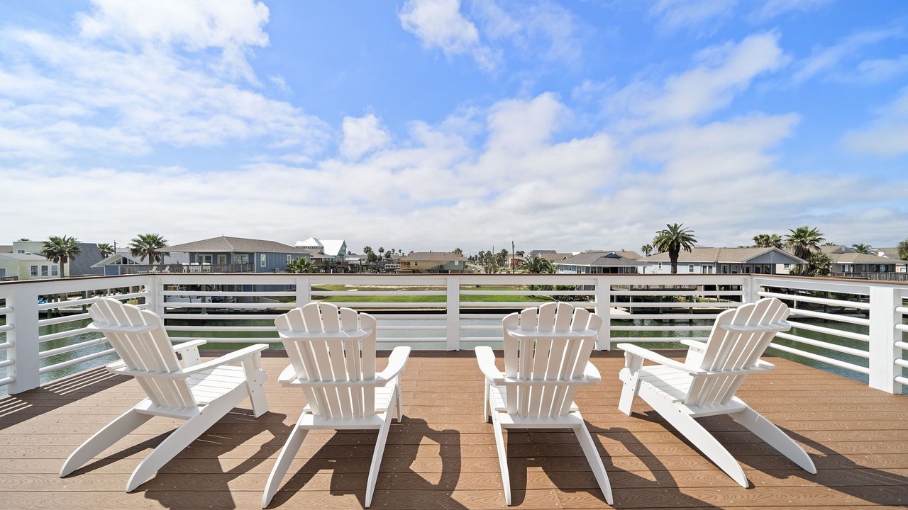 Photo of Patio Balcony in Jamaica Beach