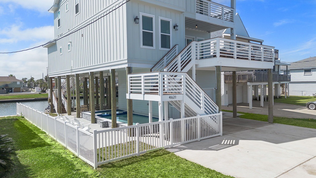 Photo of Outdoor in Jamaica Beach
