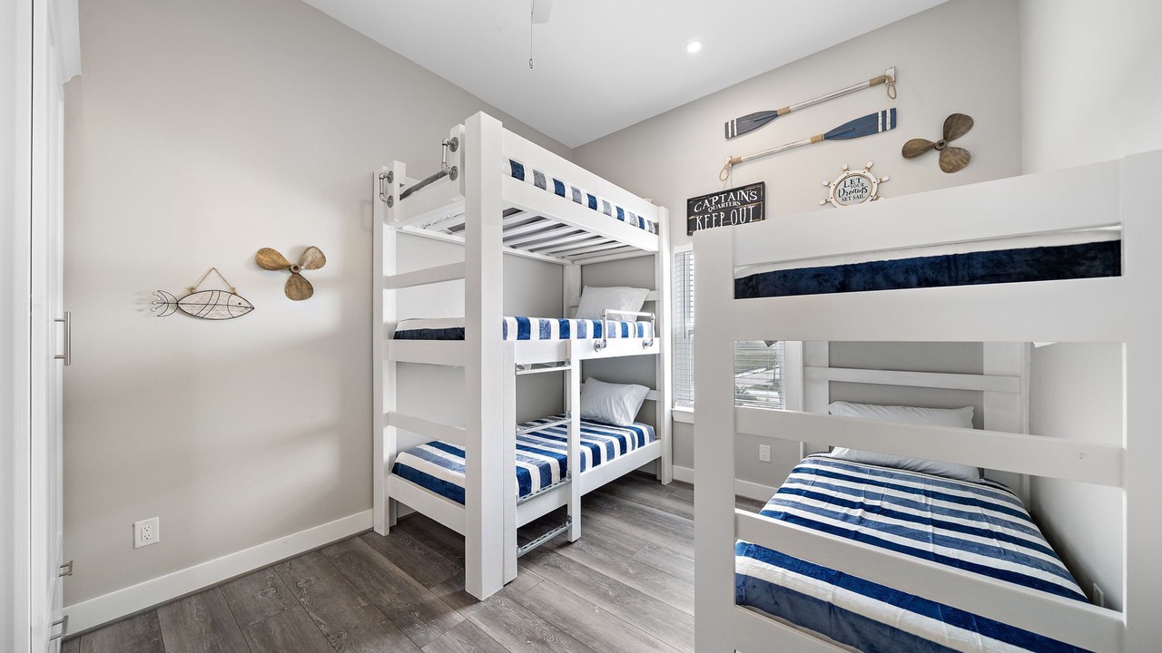 Photo of Bedroom in Jamaica Beach