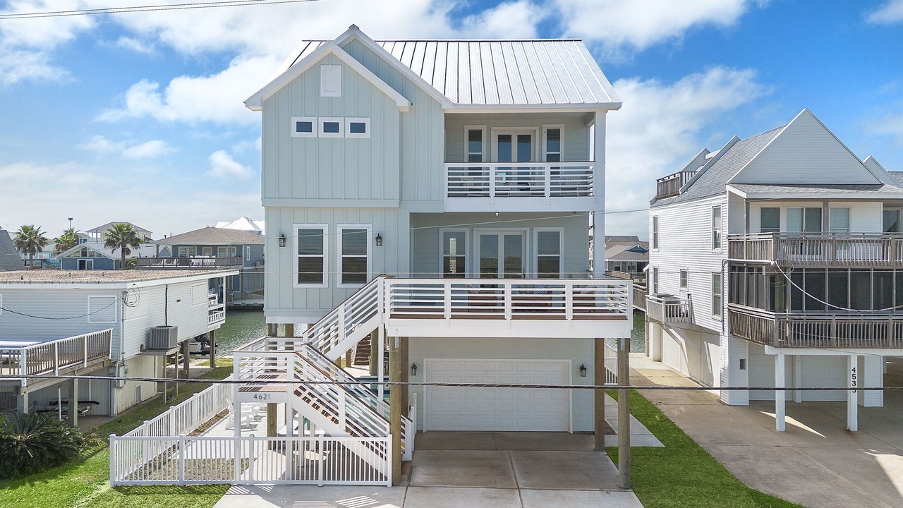 Photo of Outdoor in Jamaica Beach