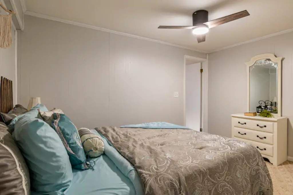 Photo of Bedroom in Nook