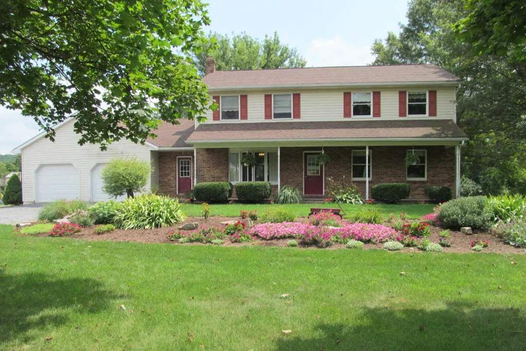 Photo of Others in Nook