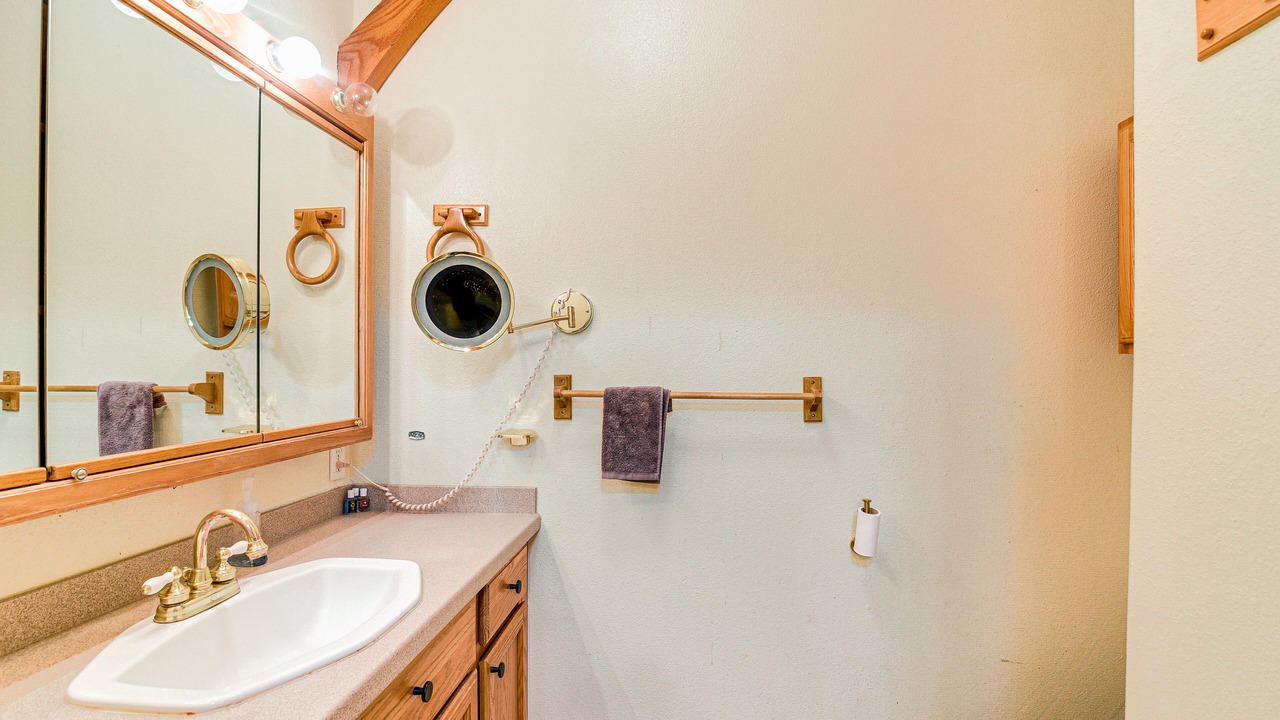 Photo of Bathroom in Texas Gulf Coast Region