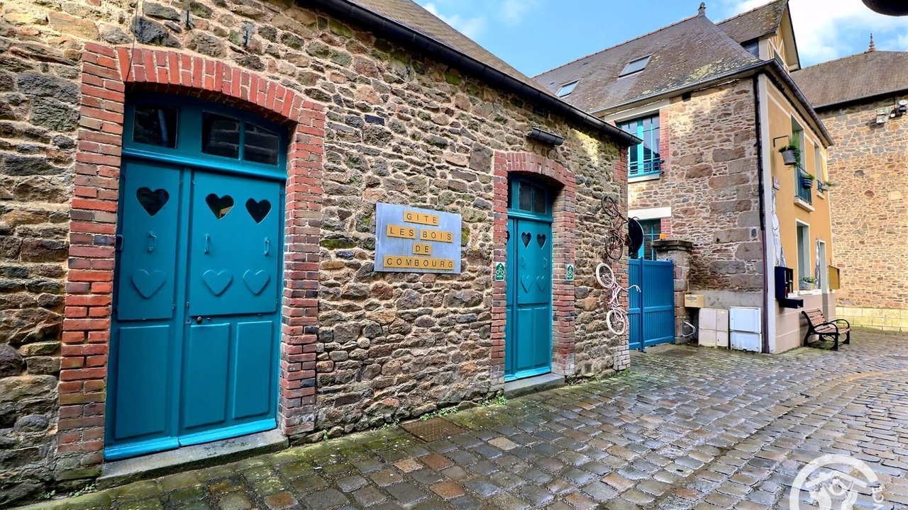 Photo of Outdoor in Combourg