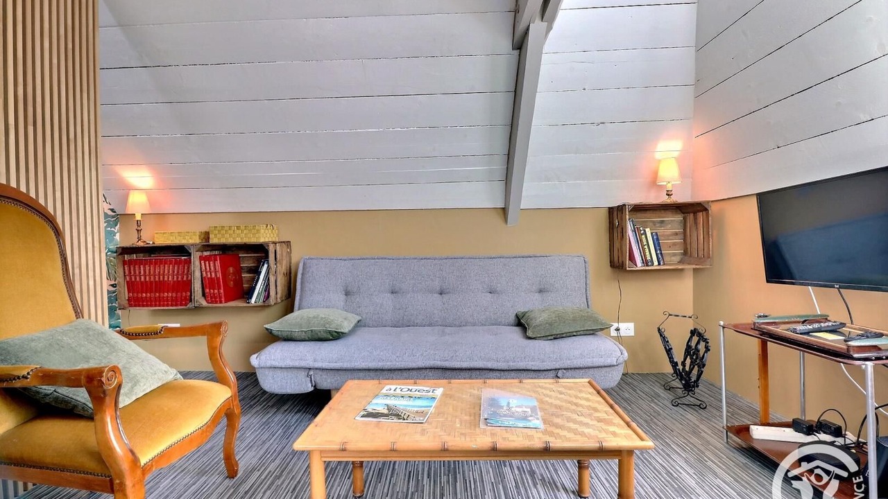 Photo of Livingroom in Combourg