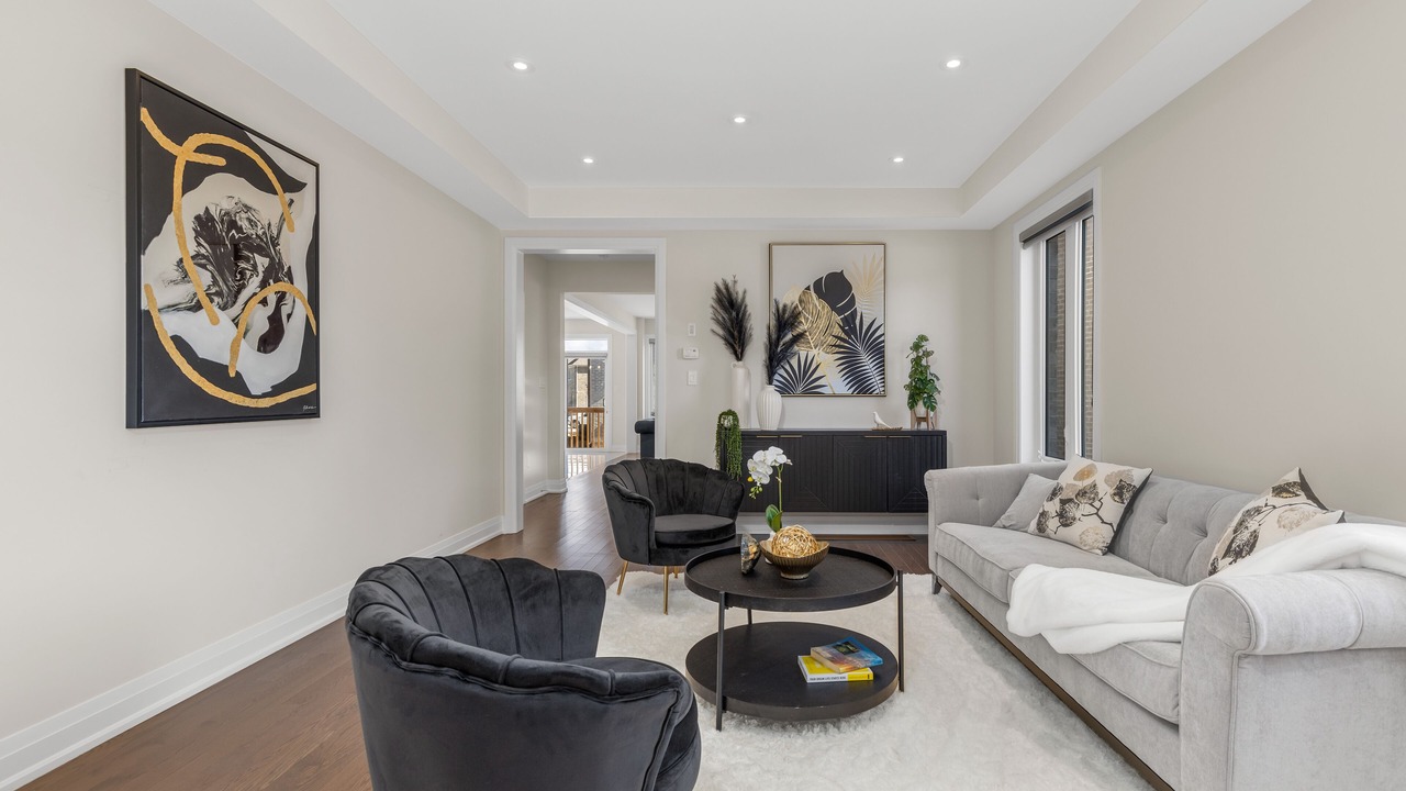 Photo of Livingroom in Mount Pleasant