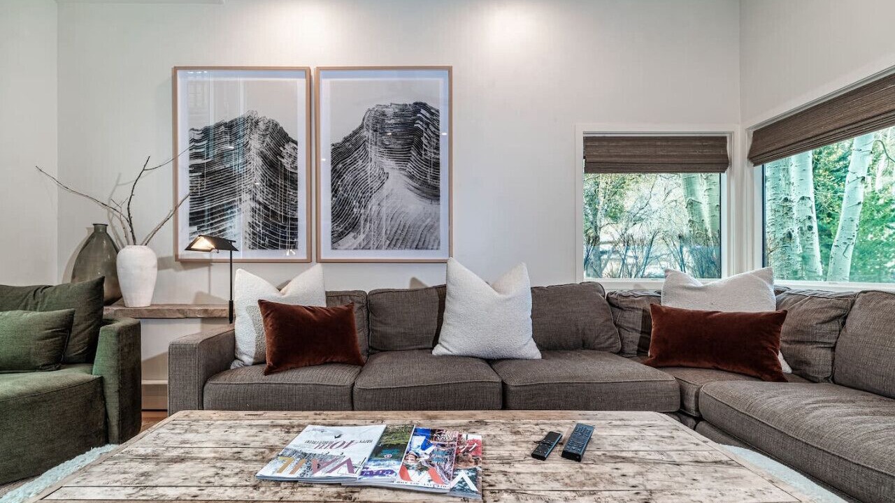 Photo of Livingroom in Eagle-Vail